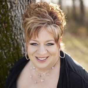 Meet your Posher, Christy